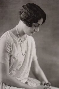 Vivian Harsh