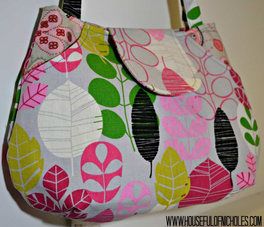 Lots Of Pockets Tote 1
