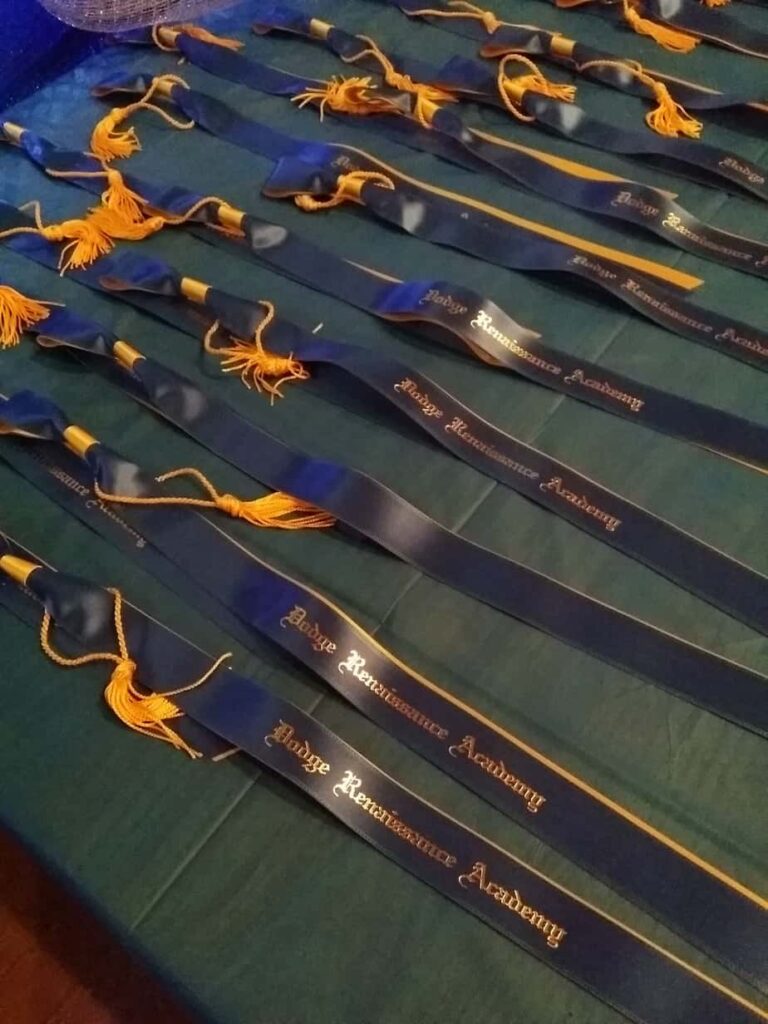 Ribbon-Pinning