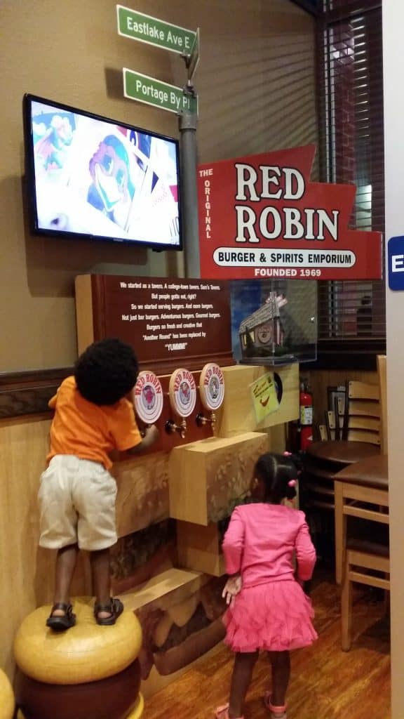 Red-Robin-Freckled-Lemonade-Alexs-Lemonade-Stand-Foundation