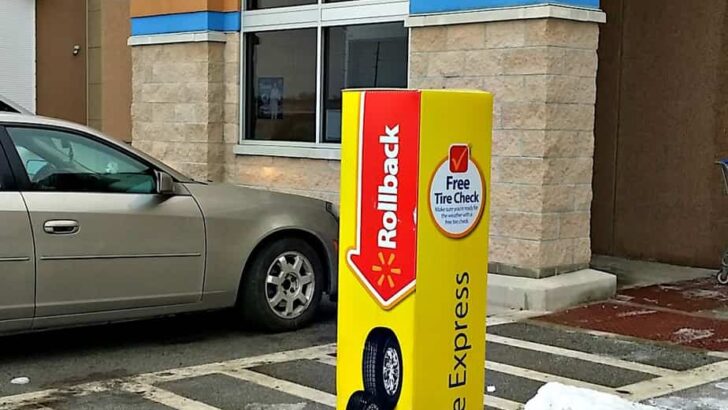 Keeping House While Changing The Oil #DropShopandOil