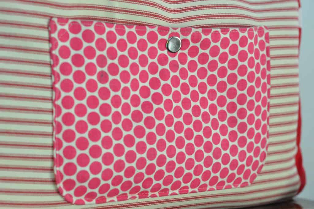 Maker's Tote by Noodlehead is the perfect pattern for those who want to knit or craft on the go. It can also double as a weekender! 