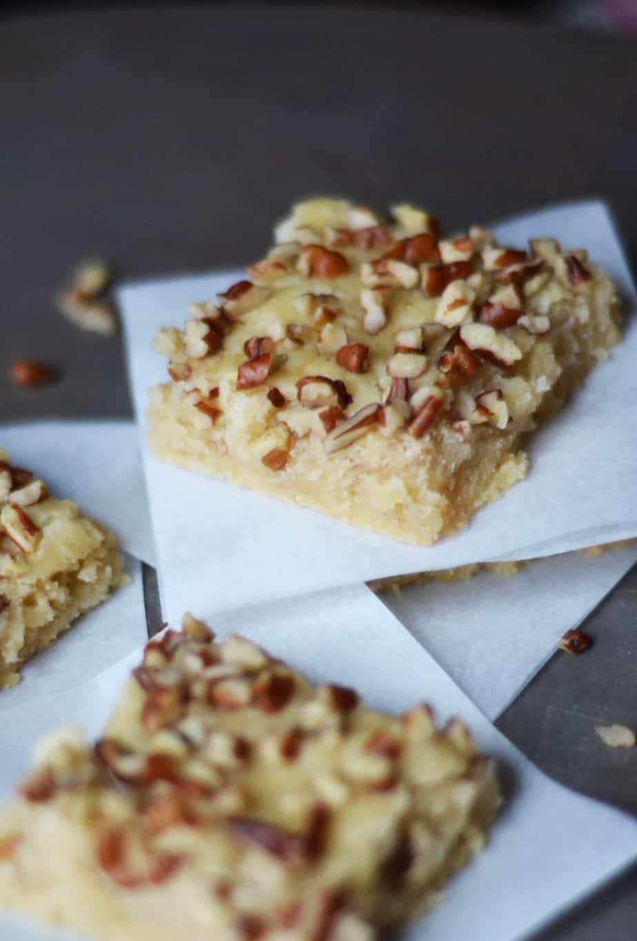 Jan Hagel Dutch Shortbread - a buttery cookie perfect for cookie exchanges for the holidays #HousefulOfCookies 