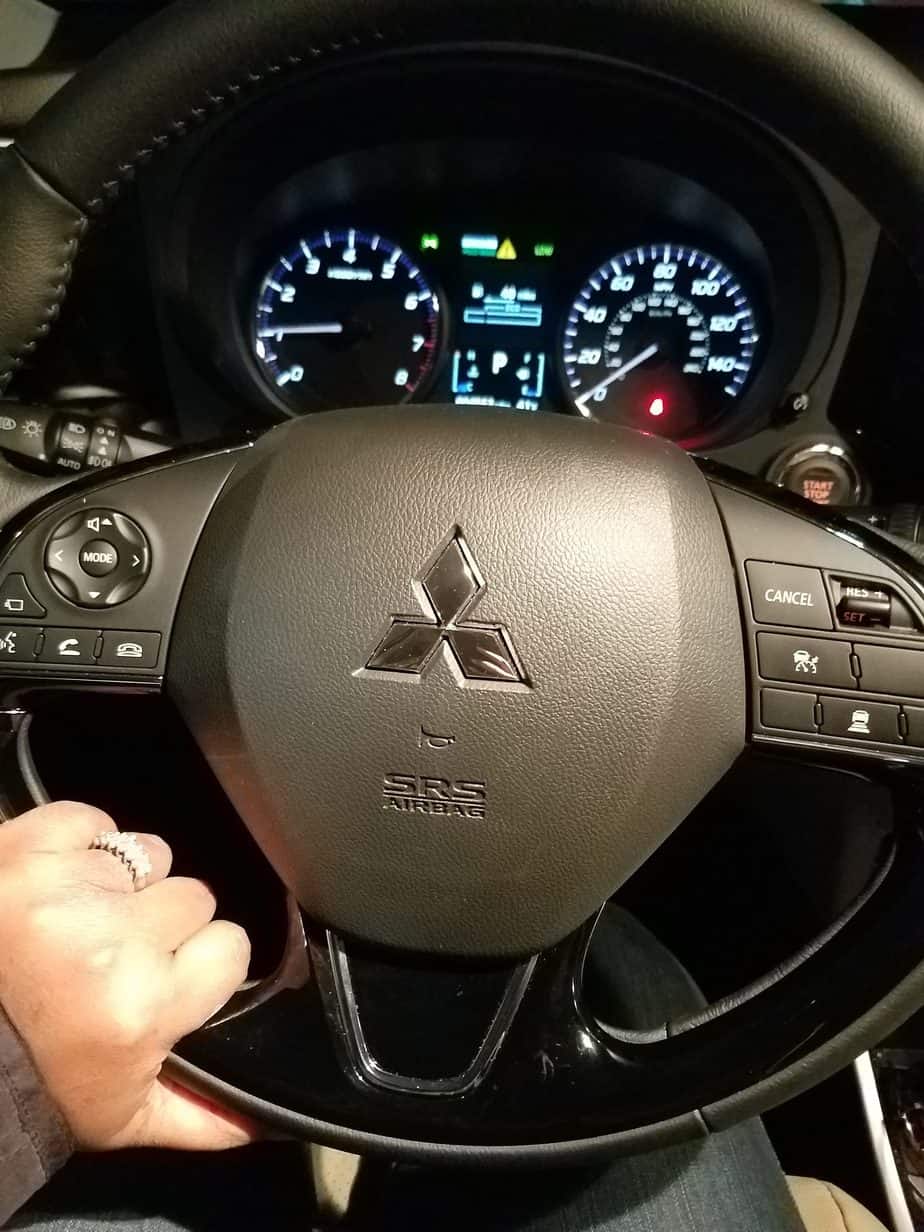 Mitsubishi Outlander SEL Touring 