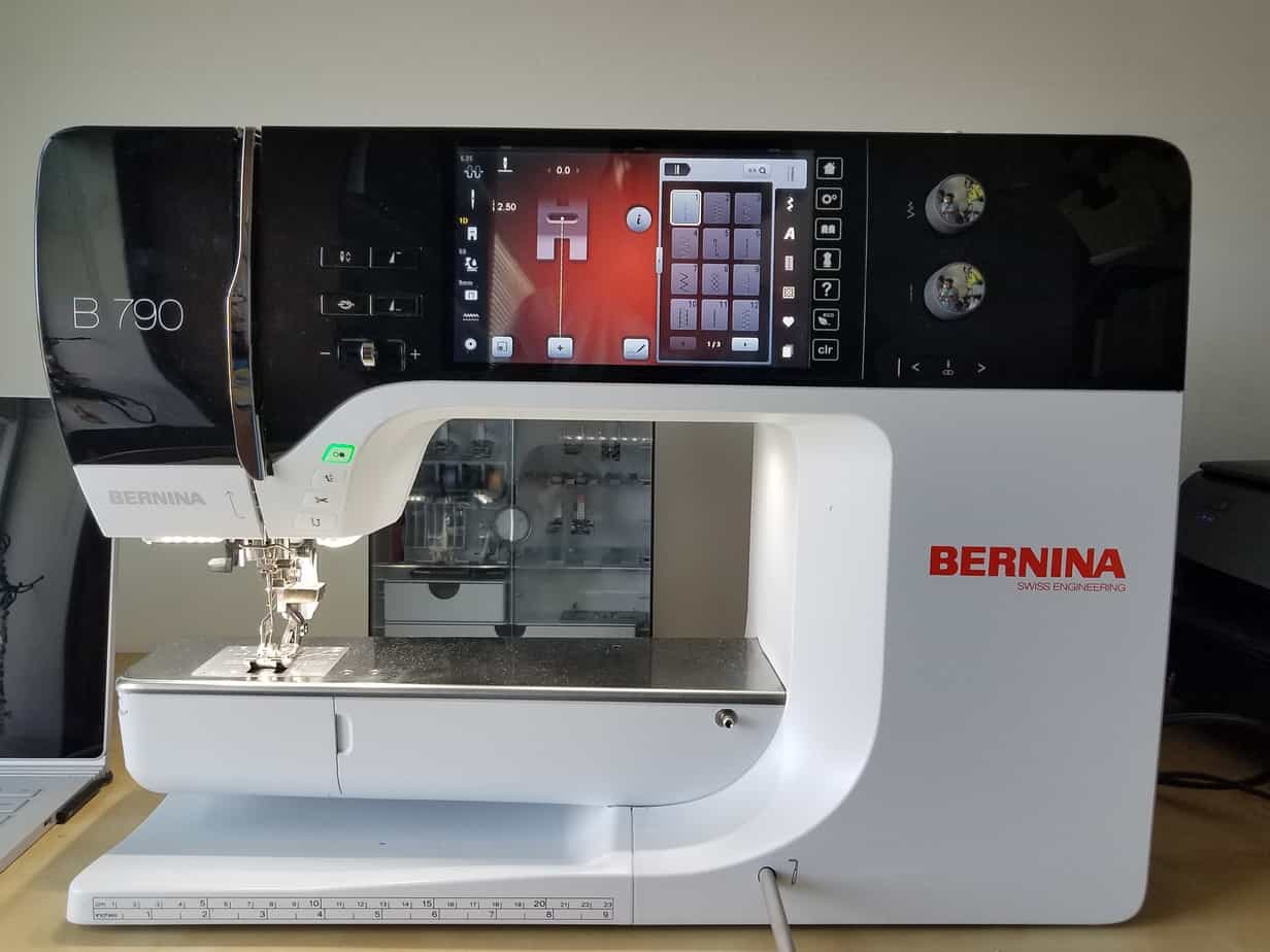 Bernina B 790