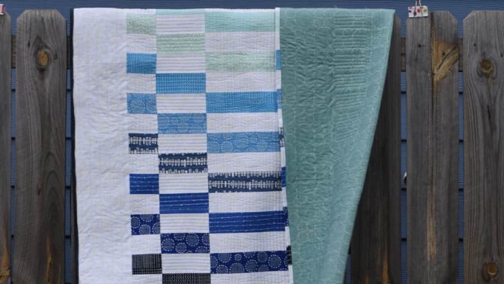 Staggered Quilt {Night Quilter} Pattern Review