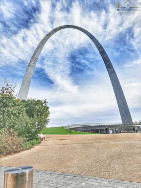 Driving through Missouri on Route 66 is a 317 mile trip through history. From neon signs, to museums with libraries attached - you'll find something to love.