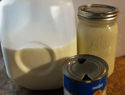 Homestead Blog Hop Feature - Kitchen Tip - Homemade half and half recipe