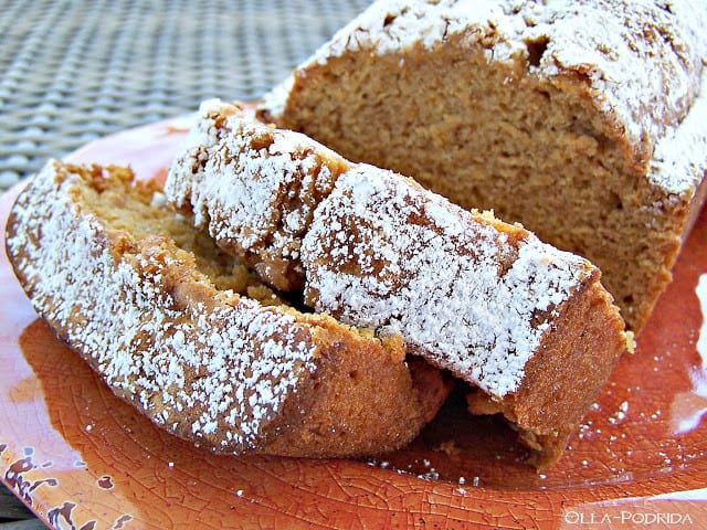 Homestead Blog Hop Feature - Pumpkin Loaf from Olla-Podrida