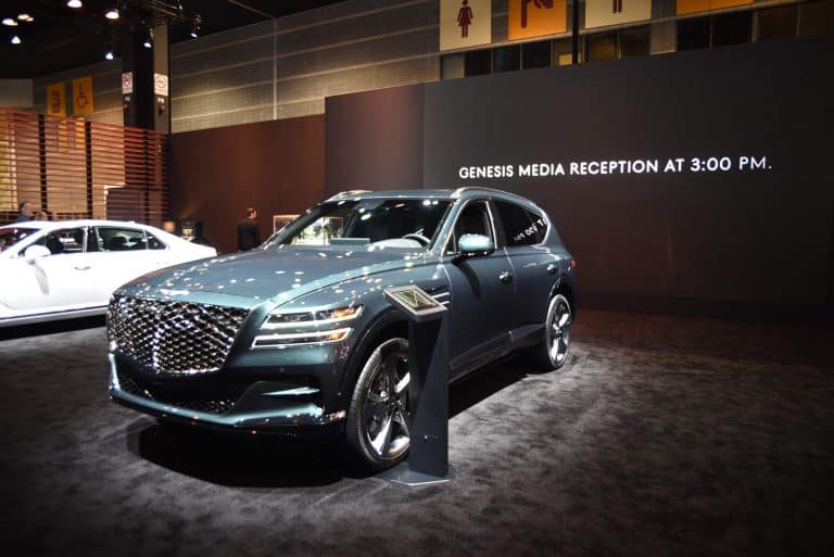 Chicago Auto Show Opens for 2020
