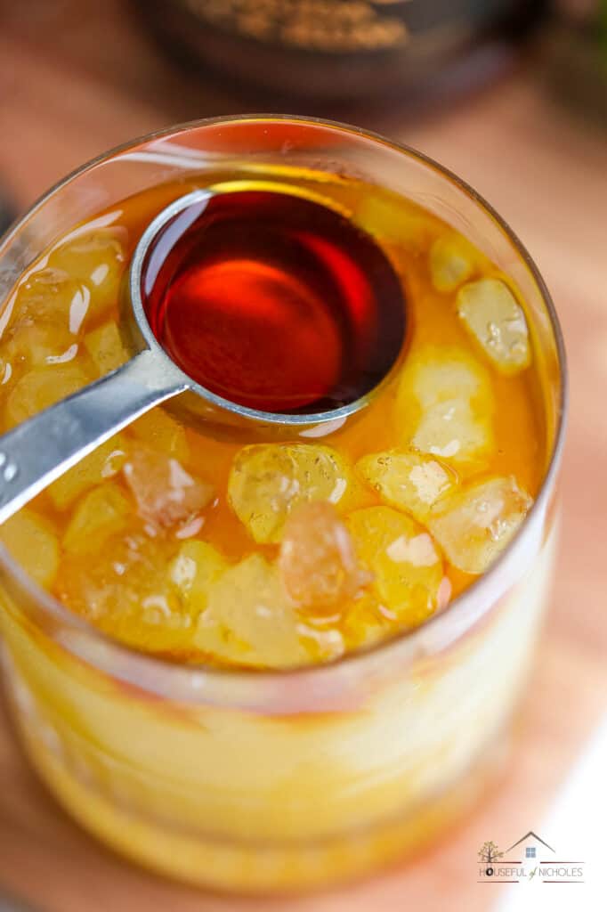 Dark and Stormy cocktail