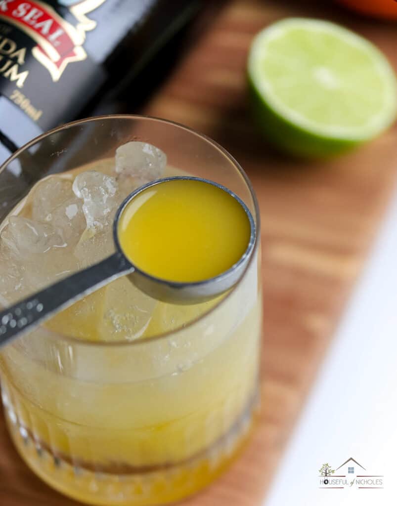 Dark and Stormy cocktail