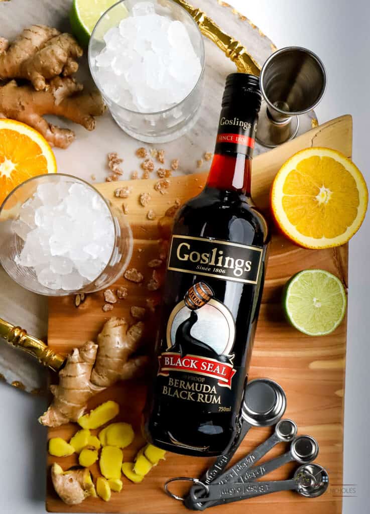 Dark and Stormy cocktail