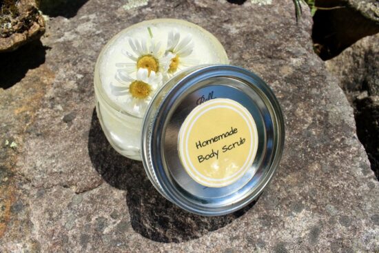 Homestead Blog Hop Feature - Lemon Sugar Scrub