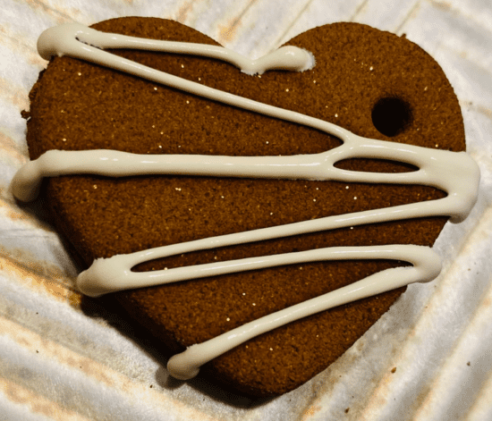 Homestead Blog Hop Feature - No Bake Cinnamon Ornament