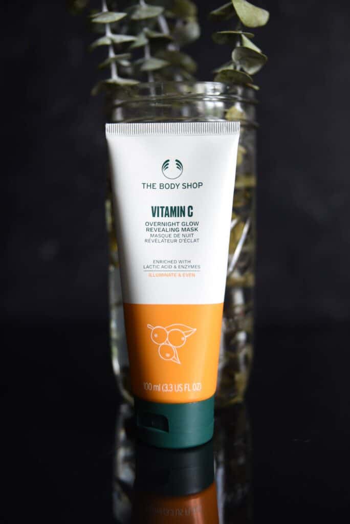 The Body Shop Vitamin C Overnight Glow Revealing Mask
