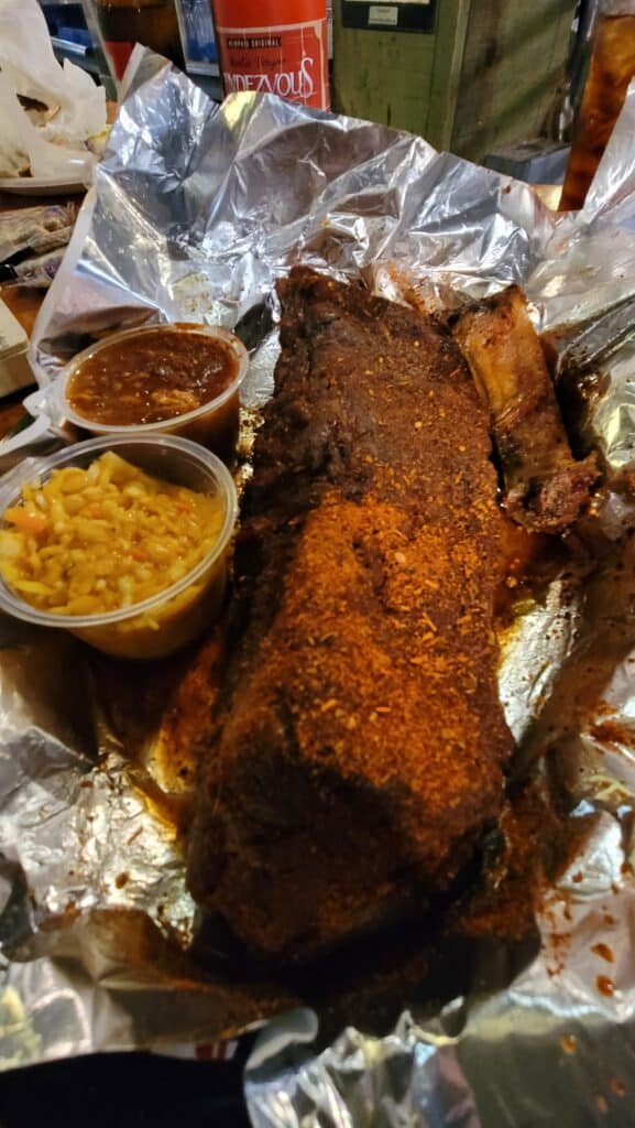 Rendezous BBQ - 7 Great Places to Eat in Memphis, Tennessee