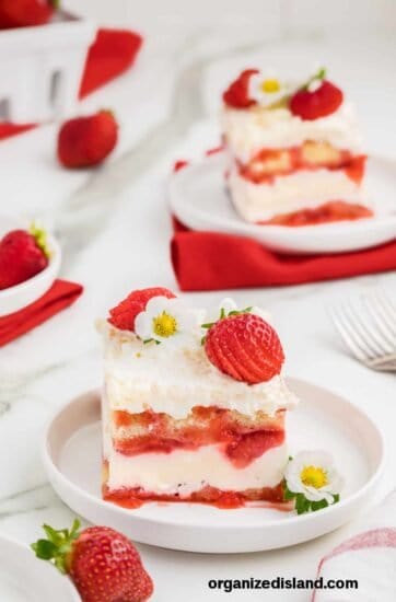 Homestead Blog Hop Feature - Strawberry Tiramisu